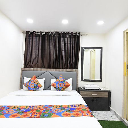 Hotel Fabexpress Sr Royale - Nr Sealdah Station Calcutta  Esterno foto